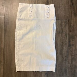 Lipstick Boutique White Button-Detail Pencil Skirt